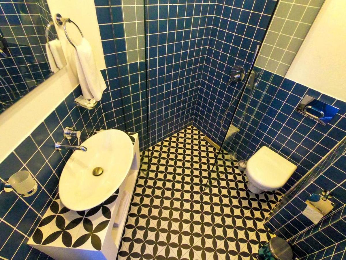 Pano Hotel Gonio Luaran gambar