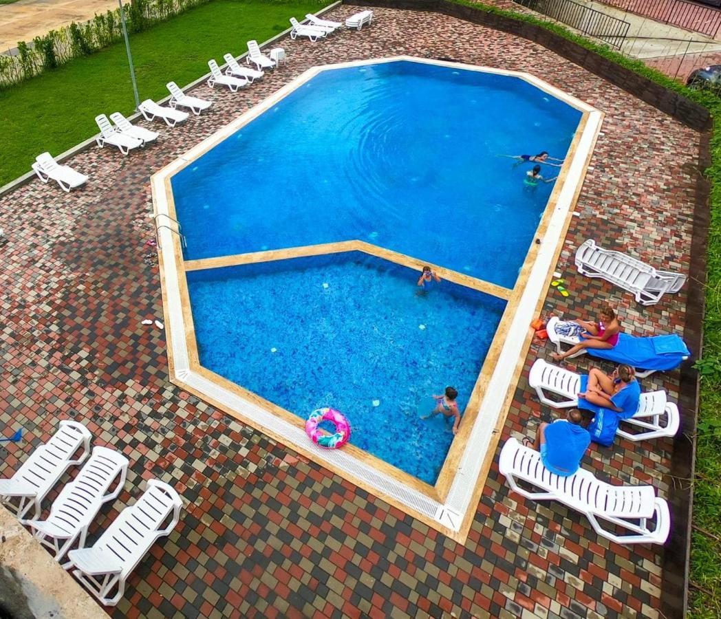 Pano Hotel Gonio Luaran gambar